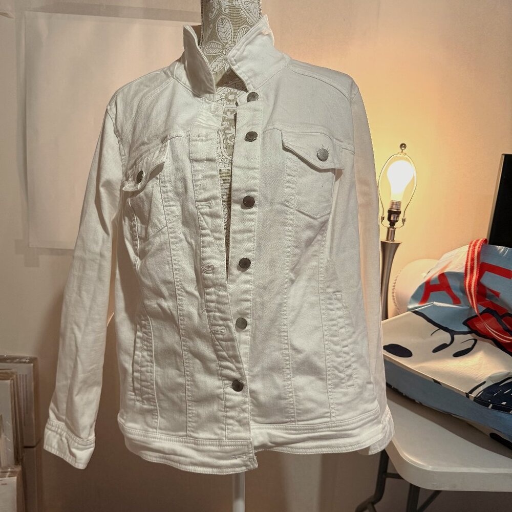 Women's White Jean Jacket Size 2X by Westport